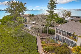 1510 Pelican Point Dr, Sarasota, FL 34231 - Photo 57