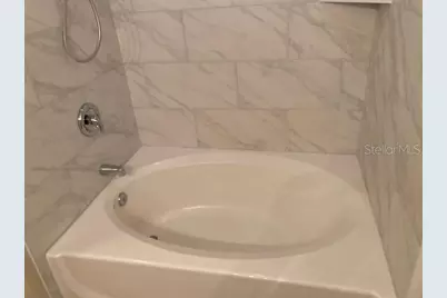 5611 Bidwell Parkway #103, Sarasota, FL 34233 - Photo 15