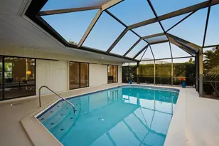 608 Gladstone Ln, Holmes Beach, FL 34217 - Photo 39