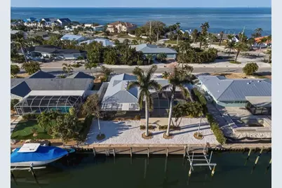 608 Gladstone Lane, Holmes Beach, FL 34217 - Photo 41