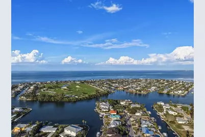 608 Gladstone Lane, Holmes Beach, FL 34217 - Photo 53