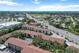 2240 Stickney Point Rd, Sarasota, FL 34231 - Photo 15