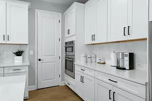 5820 Millennium Silver Ct, Sarasota, FL 34238 - Photo 11