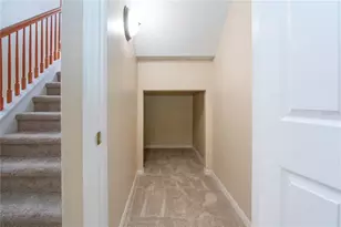 18048 Java Isle Dr, Tampa, FL 33647 - Photo 11