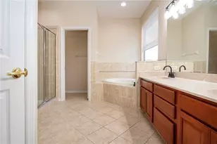 18048 Java Isle Dr, Tampa, FL 33647 - Photo 41