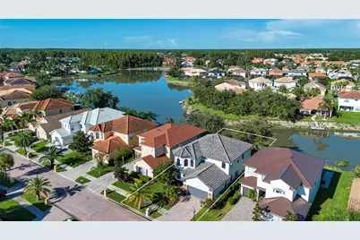 18048 Java Isle Drive, Tampa, FL 33647 - Photo 5