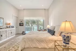 1335 2nd St, Sarasota, FL 34236 - Photo 21