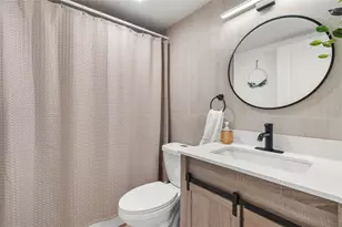 2016 5th St, Sarasota, FL 34237 - Photo 15