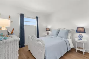 2016 5th St, Sarasota, FL 34237 - Photo 17