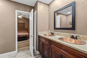 2356 Teal Ave, Sarasota, FL 34232 - Photo 29