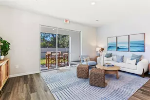 4032 Gold Dust Ln, Sarasota, FL 34243 - Photo 5