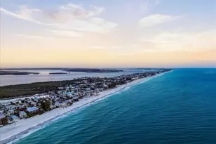 2913 Gulf Dr, Holmes Beach, FL 34217 - Photo 45