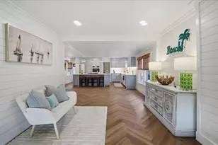 2913 Gulf Dr, Holmes Beach, FL 34217 - Photo 7