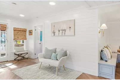 2913 Gulf Drive, Holmes Beach, FL 34217 - Photo 11