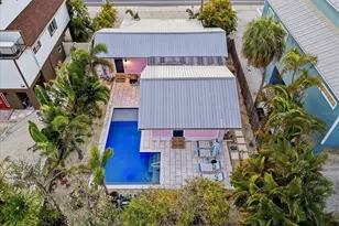 2913 Gulf Dr, Holmes Beach, FL 34217 - Photo 41