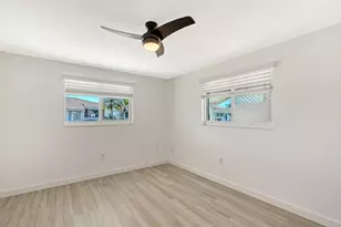 909 Spanish Dr N, Longboat Key, FL 34228 - Photo 27