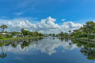 909 Spanish Dr N, Longboat Key, FL 34228 - Photo 57