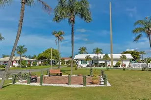 909 Spanish Dr N, Longboat Key, FL 34228 - Photo 49