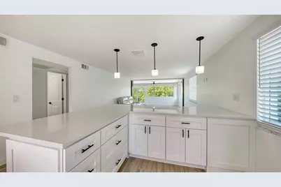 909 Spanish Drive N, Longboat Key, FL 34228 - Photo 9