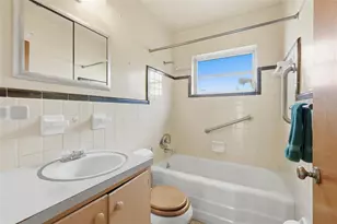 2506 21st Ave W, Bradenton, FL 34205 - Photo 19