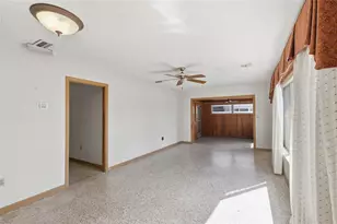 2506 21st Ave W, Bradenton, FL 34205 - Photo 5