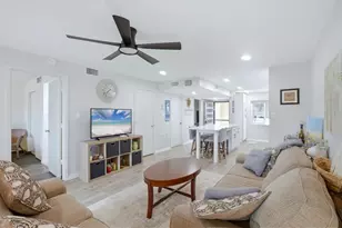 4621 Longwater, Sarasota, FL 34235 - Photo 9