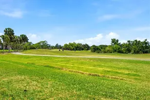 4621 Longwater, Sarasota, FL 34235 - Photo 35