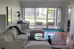 5647 Summerside Ln, Sarasota, FL 34231 - Photo 17