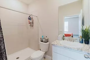 17544 Cantarina Cove, Bradenton, FL 34211 - Photo 63