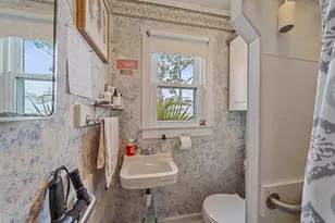 1126 Graber Ave, Sarasota, FL 34237 - Photo 25