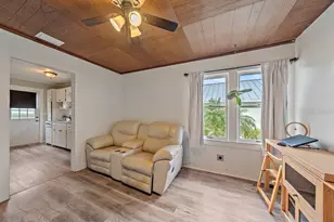 1126 Graber Ave, Sarasota, FL 34237 - Photo 15