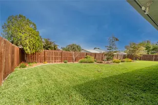 7926 Cypress Lake Dr, Sarasota, FL 34243 - Photo 39