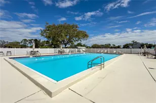 7926 Cypress Lake Dr, Sarasota, FL 34243 - Photo 45