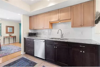 7926 Cypress Lake Drive, Sarasota, FL 34243 - Photo 11