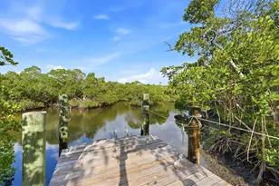 700 Tropical Cir, Sarasota, FL 34242 - Photo 31