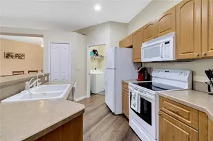 2275 Homestead Cir, North Port, FL 34286 - Photo 9