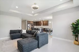 17502 Savory Mist Cir, Bradenton, FL 34211 - Photo 15