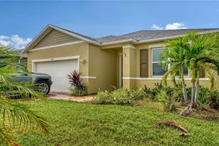 7422 35th Ln E, Sarasota, FL 34243 - Photo 1