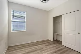 7422 35th Ln E, Sarasota, FL 34243 - Photo 29