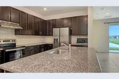 7422 35th Lane E, Sarasota, FL 34243 - Photo 13