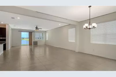 7422 35th Lane E, Sarasota, FL 34243 - Photo 3