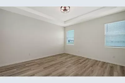 7422 35th Lane E, Sarasota, FL 34243 - Photo 17