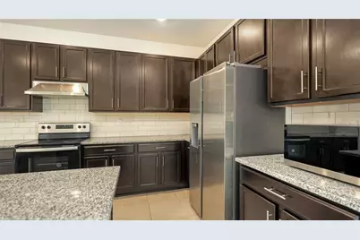 7422 35th Lane E, Sarasota, FL 34243 - Photo 11