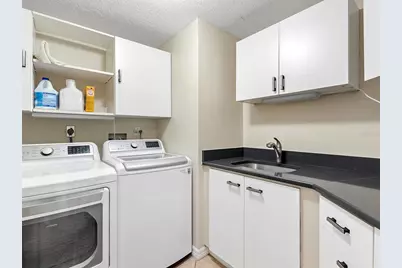 5420 Eagles Point Circle #106, Sarasota, FL 34231 - Photo 33