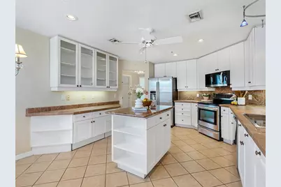 5420 Eagles Point Circle #106, Sarasota, FL 34231 - Photo 13