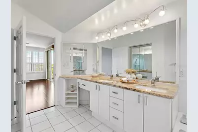 5420 Eagles Point Circle #106, Sarasota, FL 34231 - Photo 19