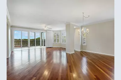 5420 Eagles Point Circle #106, Sarasota, FL 34231 - Photo 7