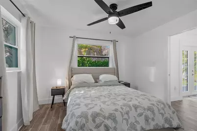 1867 Maryland Avenue NE, Saint Petersburg, FL 33703 - Photo 15