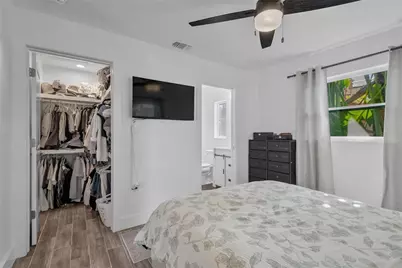 1867 Maryland Avenue NE, Saint Petersburg, FL 33703 - Photo 15