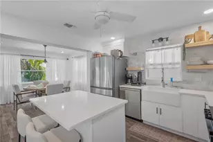 1867 Maryland Ave NE, Saint Petersburg, FL 33703 - Photo 9